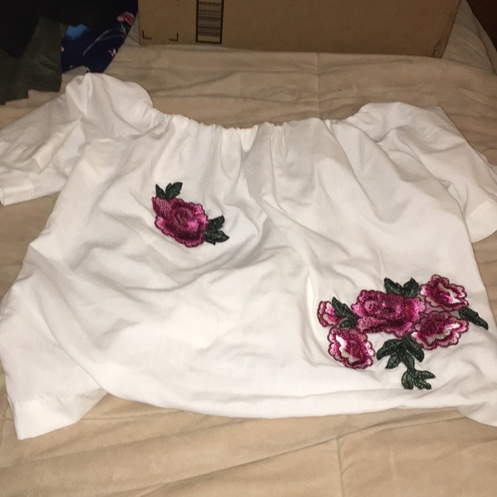 white embroidered cold shoulder shirt sleeve!